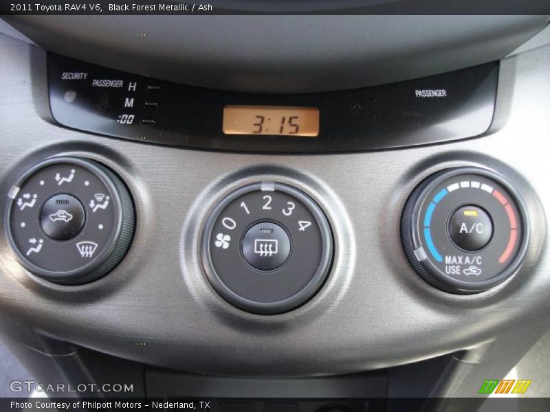 Controls of 2011 RAV4 V6