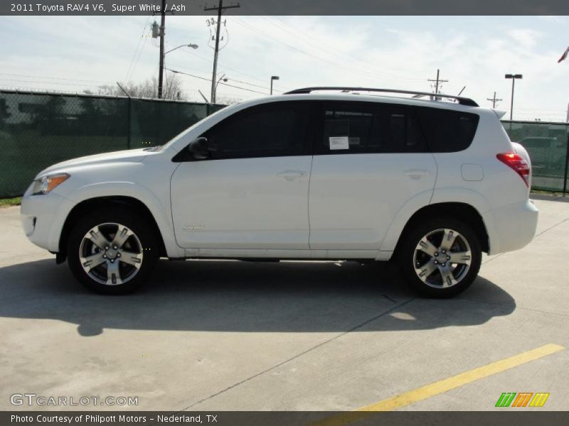 Super White / Ash 2011 Toyota RAV4 V6