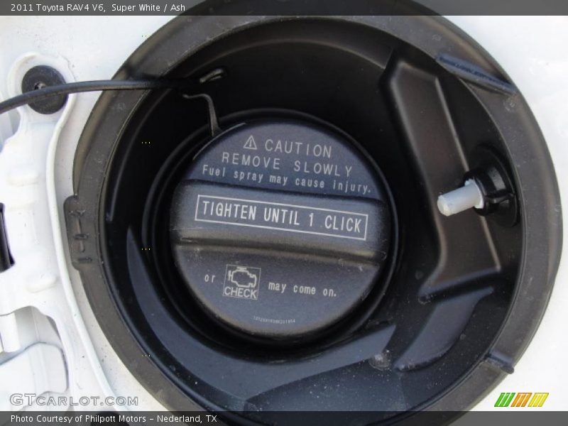 Super White / Ash 2011 Toyota RAV4 V6