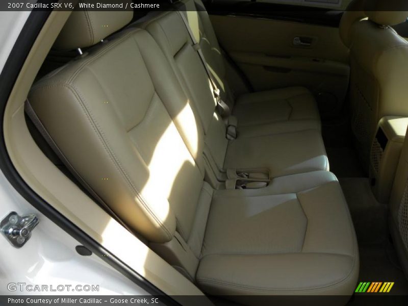 White Diamond / Cashmere 2007 Cadillac SRX V6