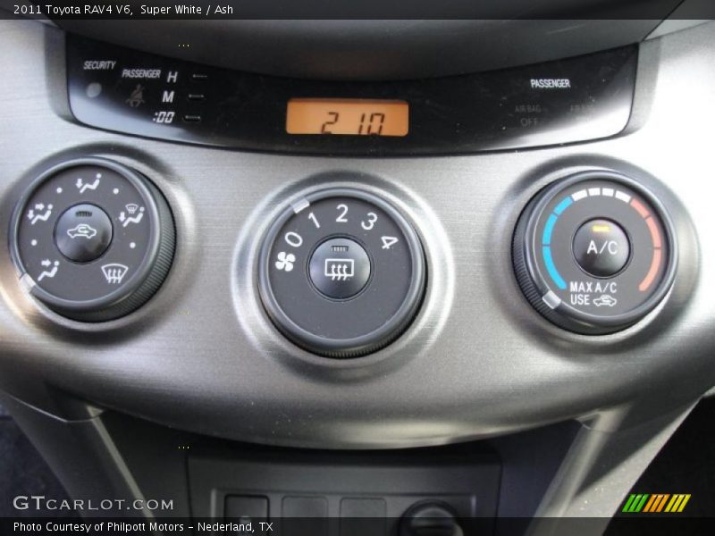 Controls of 2011 RAV4 V6