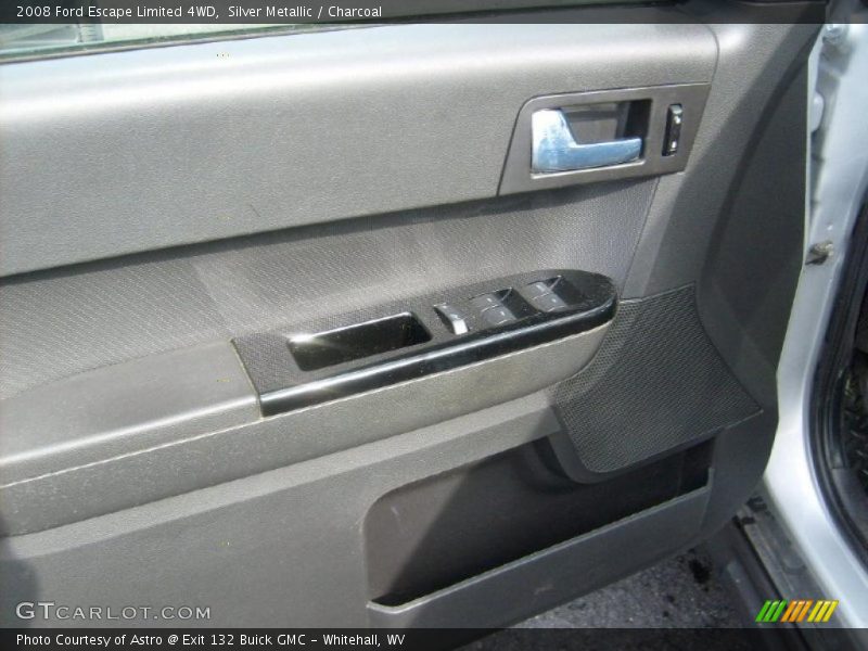 Silver Metallic / Charcoal 2008 Ford Escape Limited 4WD