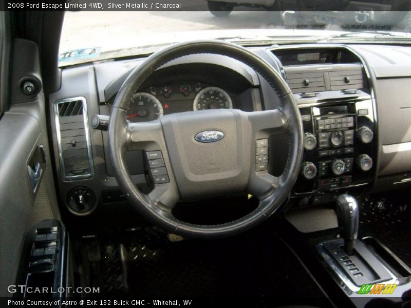 Silver Metallic / Charcoal 2008 Ford Escape Limited 4WD