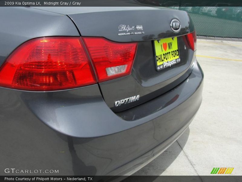 Midnight Gray / Gray 2009 Kia Optima LX