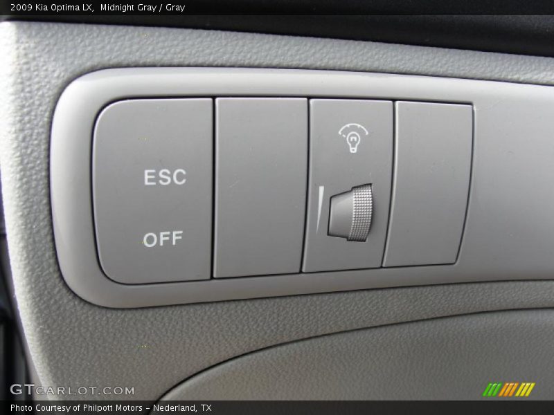 Controls of 2009 Optima LX