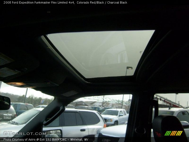 Sunroof of 2008 Expedition Funkmaster Flex Limited 4x4