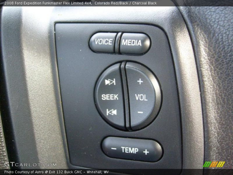 Controls of 2008 Expedition Funkmaster Flex Limited 4x4