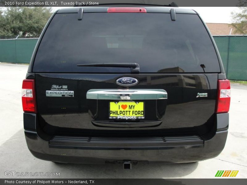 Tuxedo Black / Stone 2010 Ford Expedition EL XLT