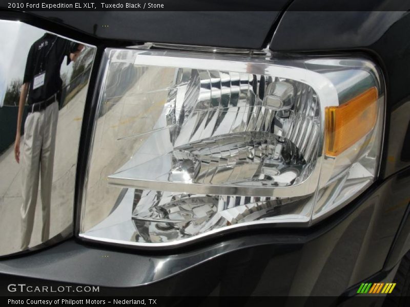 Tuxedo Black / Stone 2010 Ford Expedition EL XLT