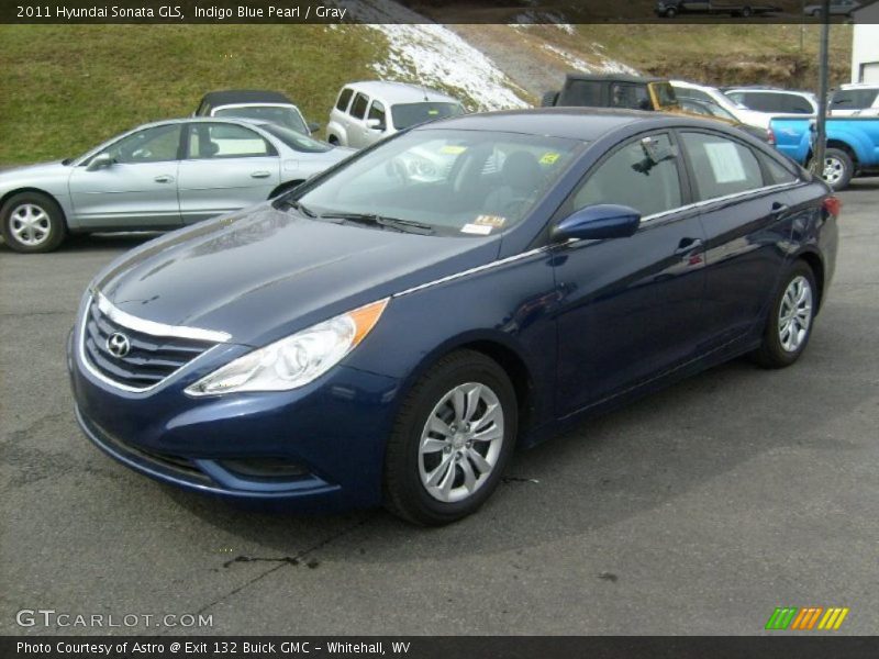 Front 3/4 View of 2011 Sonata GLS