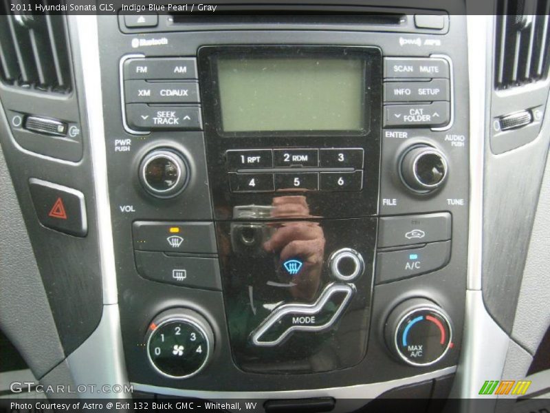 Controls of 2011 Sonata GLS