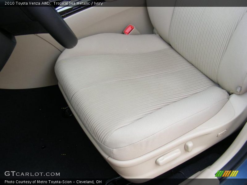 Tropical Sea Metallic / Ivory 2010 Toyota Venza AWD