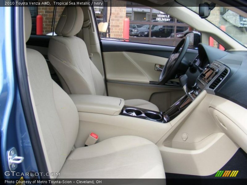 Tropical Sea Metallic / Ivory 2010 Toyota Venza AWD