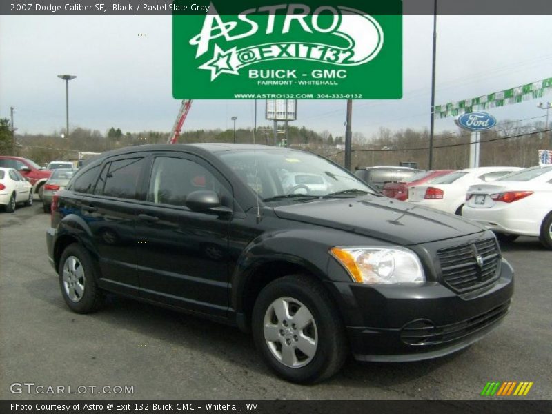 Black / Pastel Slate Gray 2007 Dodge Caliber SE