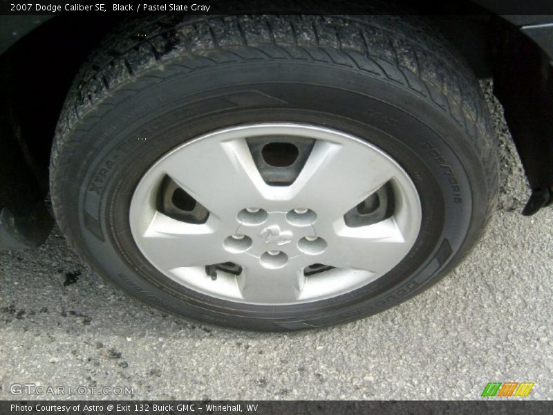 Black / Pastel Slate Gray 2007 Dodge Caliber SE