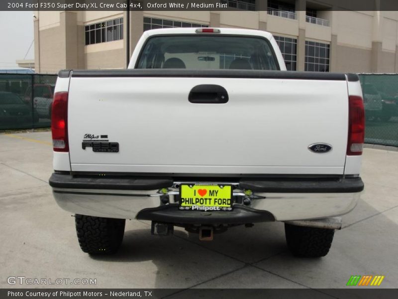 Oxford White / Medium Flint 2004 Ford F350 Super Duty XL Crew Cab 4x4