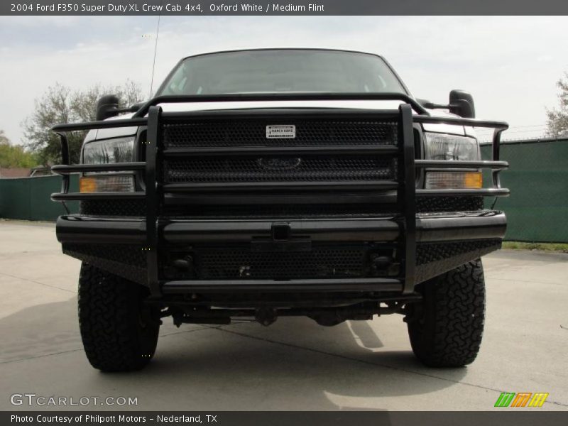 Oxford White / Medium Flint 2004 Ford F350 Super Duty XL Crew Cab 4x4
