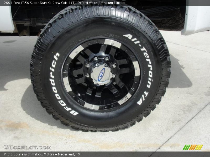 Oxford White / Medium Flint 2004 Ford F350 Super Duty XL Crew Cab 4x4
