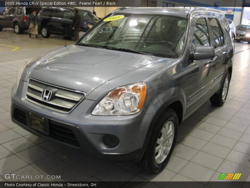 Pewter Pearl / Black 2005 Honda CR-V Special Edition 4WD