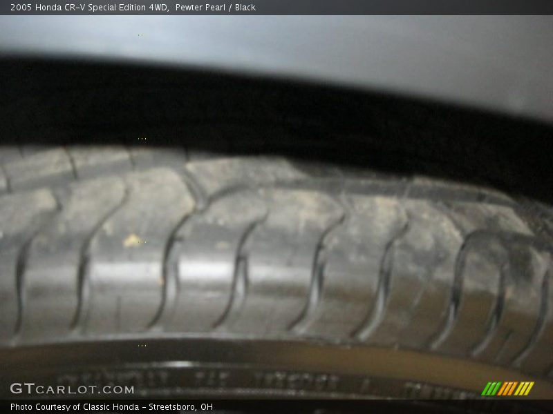 Pewter Pearl / Black 2005 Honda CR-V Special Edition 4WD