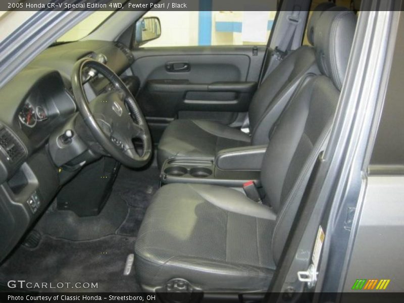 Pewter Pearl / Black 2005 Honda CR-V Special Edition 4WD