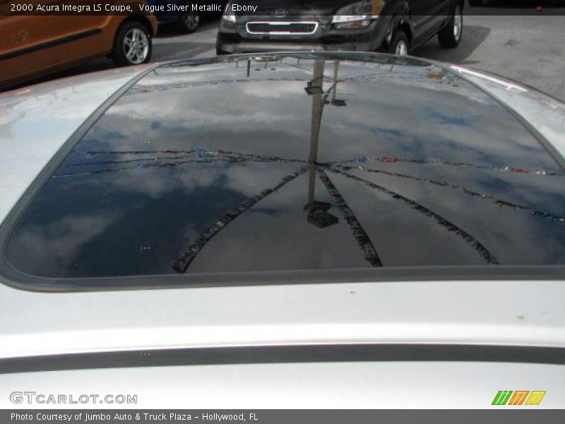 Vogue Silver Metallic / Ebony 2000 Acura Integra LS Coupe