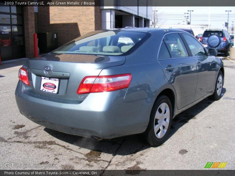 Aloe Green Metallic / Bisque 2009 Toyota Camry LE