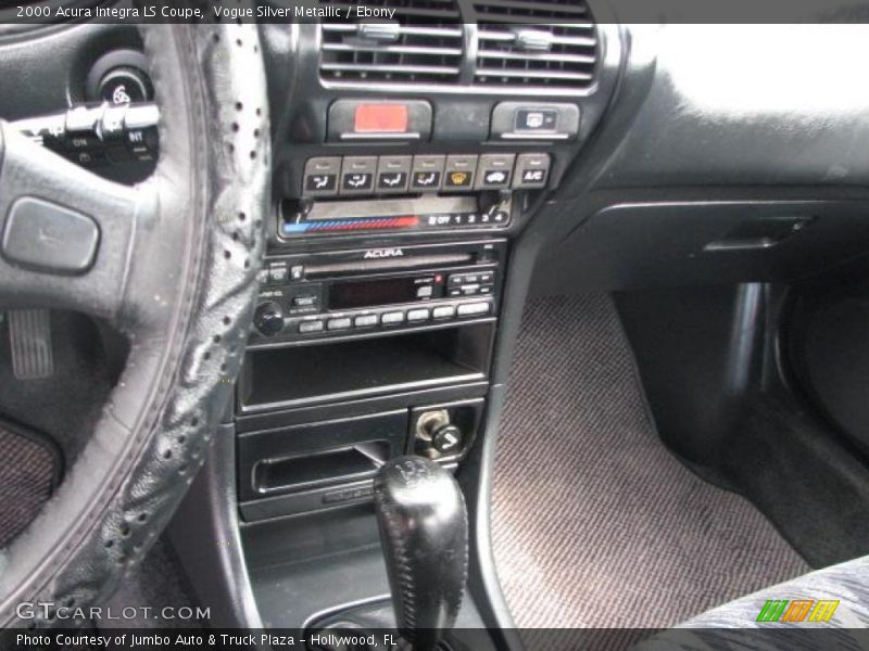 Controls of 2000 Integra LS Coupe