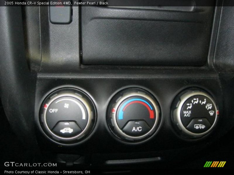 Pewter Pearl / Black 2005 Honda CR-V Special Edition 4WD