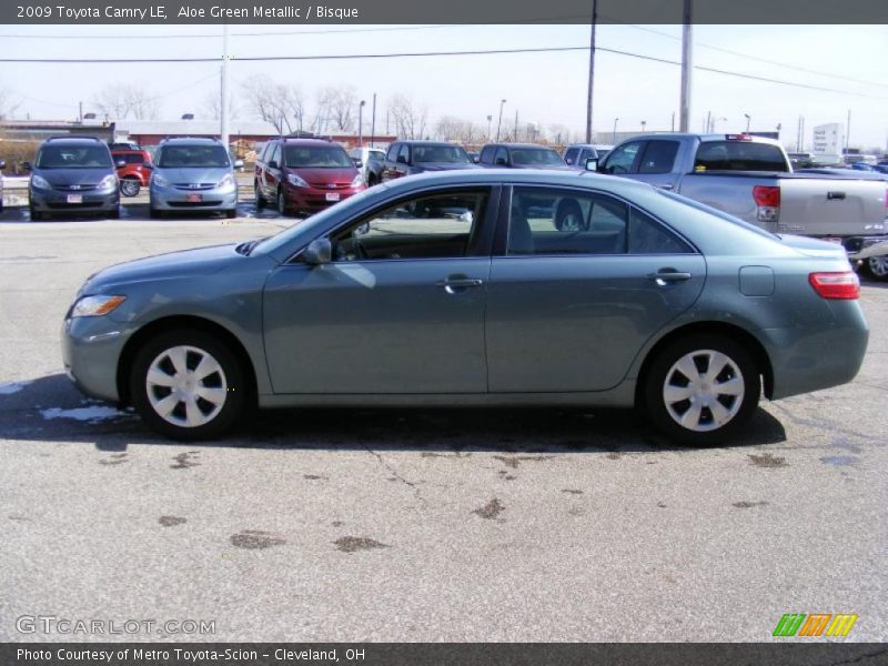 Aloe Green Metallic / Bisque 2009 Toyota Camry LE