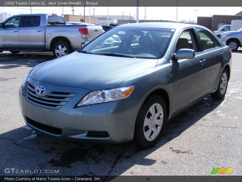 Aloe Green Metallic / Bisque 2009 Toyota Camry LE