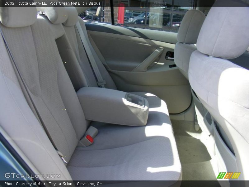 Aloe Green Metallic / Bisque 2009 Toyota Camry LE