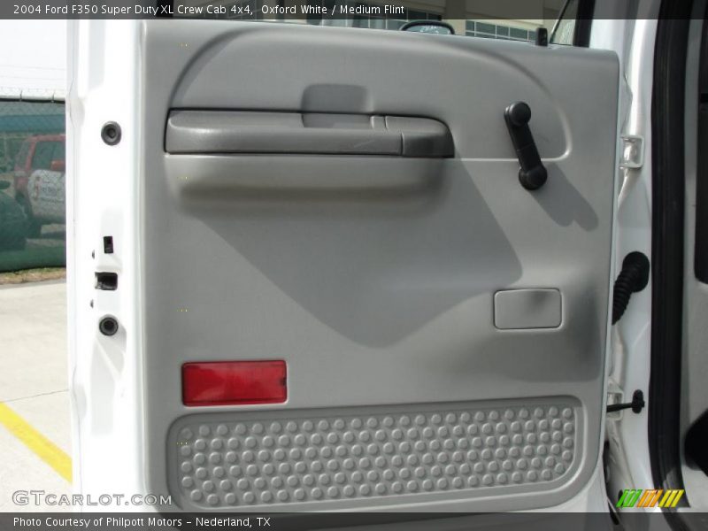 Oxford White / Medium Flint 2004 Ford F350 Super Duty XL Crew Cab 4x4