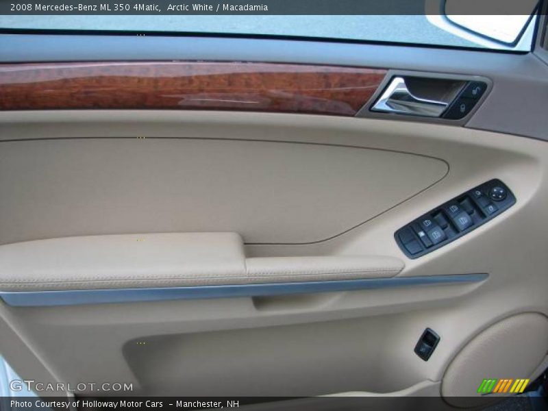 Arctic White / Macadamia 2008 Mercedes-Benz ML 350 4Matic