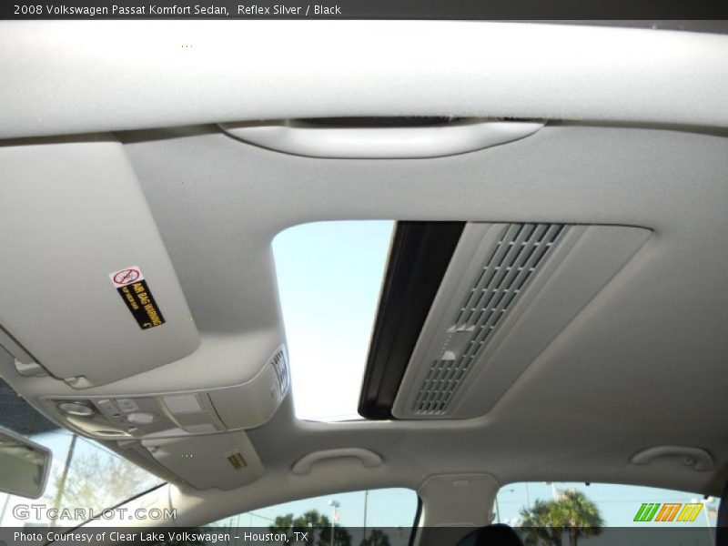 Reflex Silver / Black 2008 Volkswagen Passat Komfort Sedan