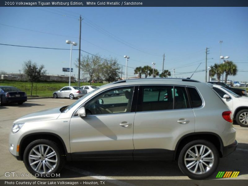 White Gold Metallic / Sandstone 2010 Volkswagen Tiguan Wolfsburg Edition