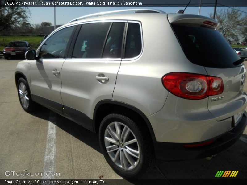 White Gold Metallic / Sandstone 2010 Volkswagen Tiguan Wolfsburg Edition