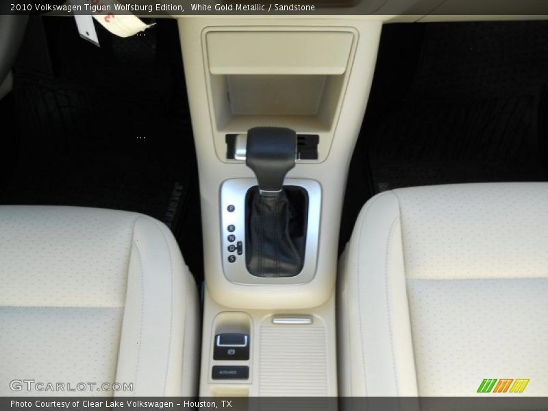 White Gold Metallic / Sandstone 2010 Volkswagen Tiguan Wolfsburg Edition