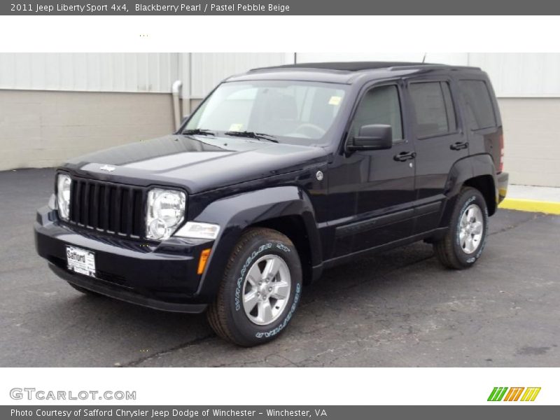 Blackberry Pearl / Pastel Pebble Beige 2011 Jeep Liberty Sport 4x4
