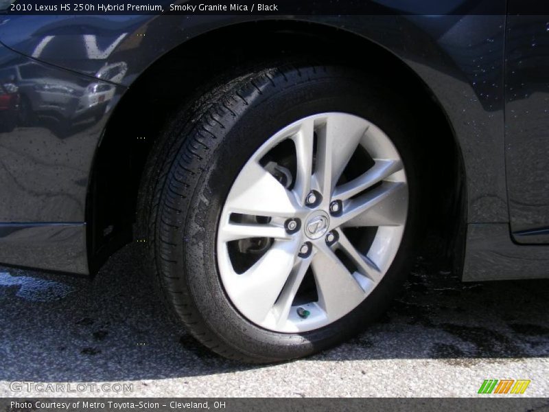  2010 HS 250h Hybrid Premium Wheel