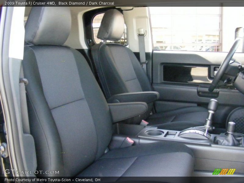 Black Diamond / Dark Charcoal 2009 Toyota FJ Cruiser 4WD