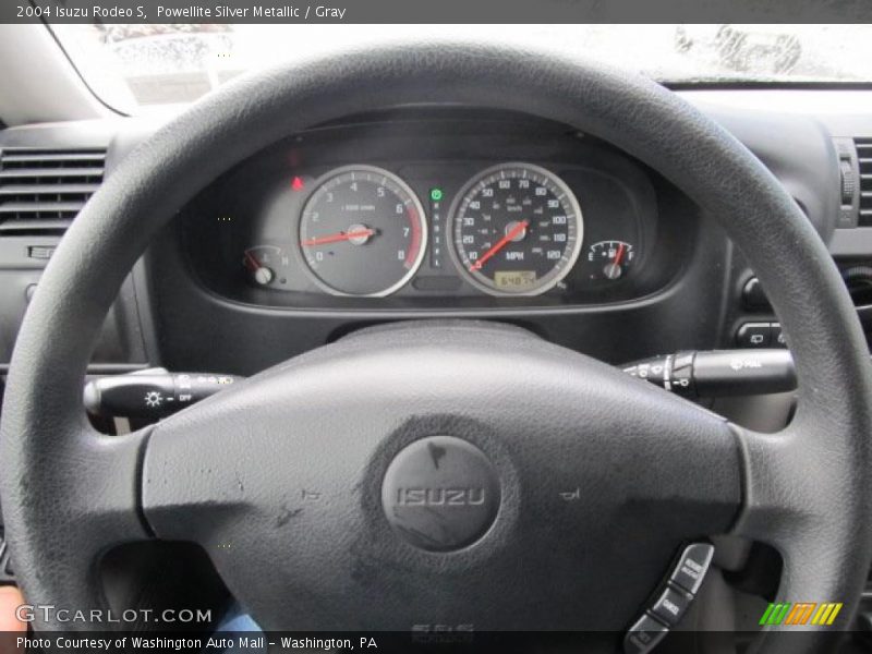 Powellite Silver Metallic / Gray 2004 Isuzu Rodeo S