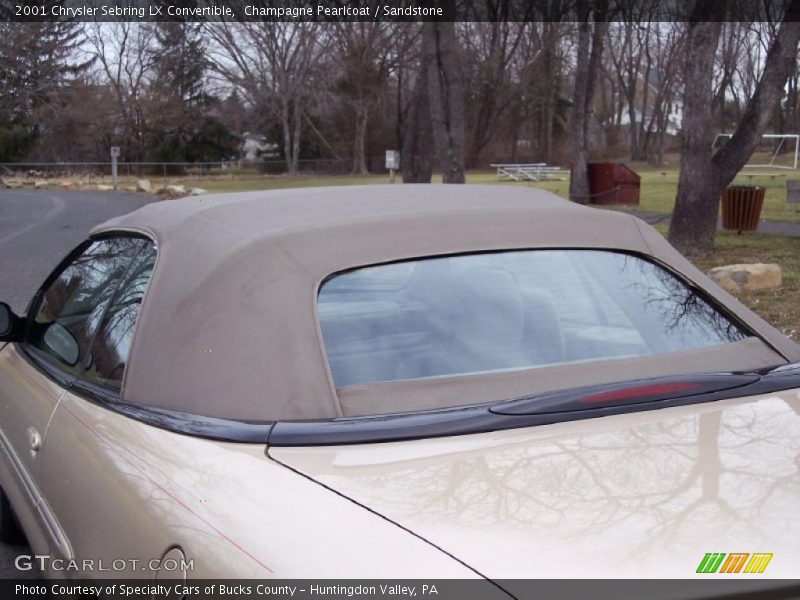 Champagne Pearlcoat / Sandstone 2001 Chrysler Sebring LX Convertible