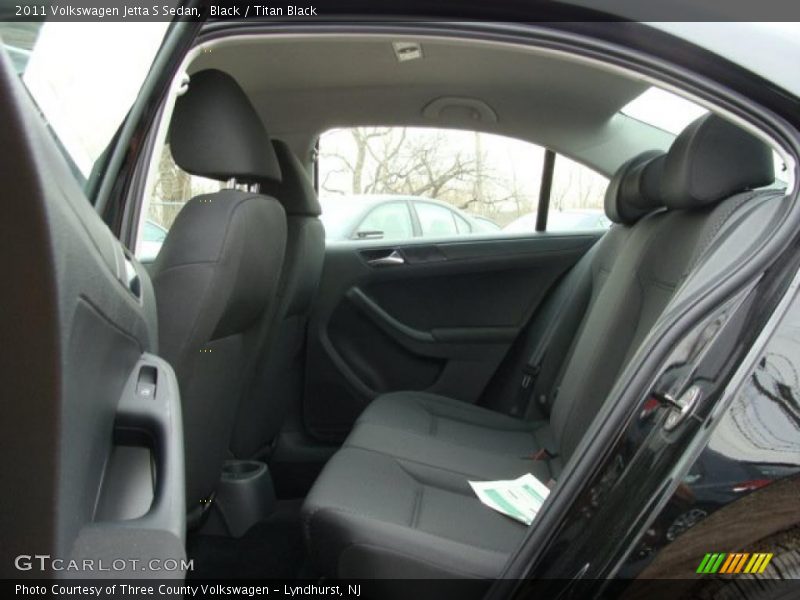 Black / Titan Black 2011 Volkswagen Jetta S Sedan