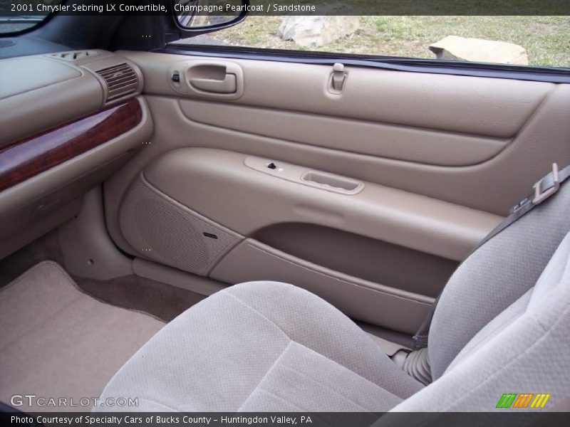 Door Panel of 2001 Sebring LX Convertible