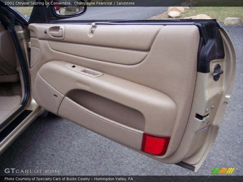 Door Panel of 2001 Sebring LX Convertible