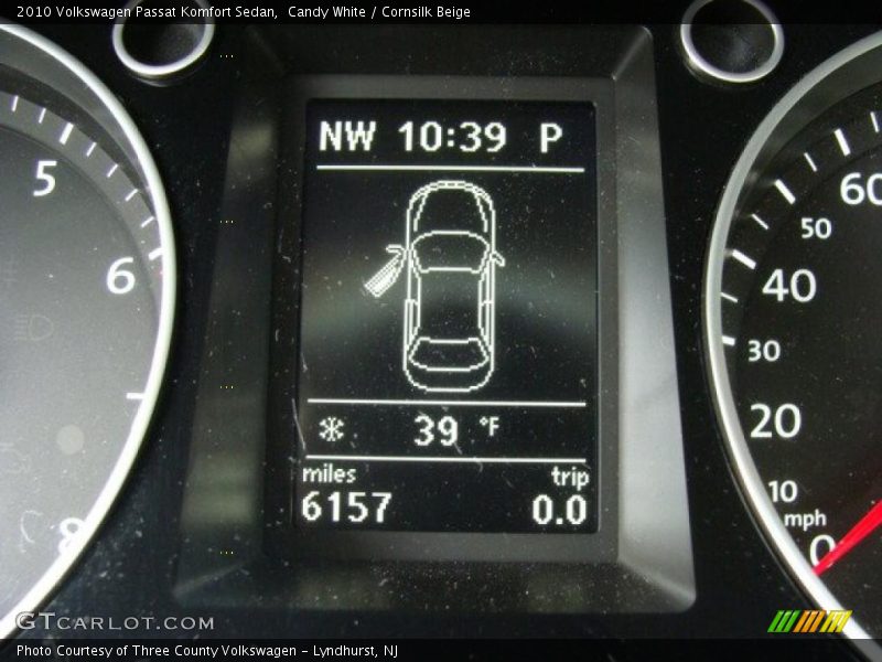 Candy White / Cornsilk Beige 2010 Volkswagen Passat Komfort Sedan