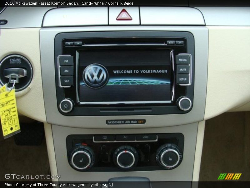 Controls of 2010 Passat Komfort Sedan