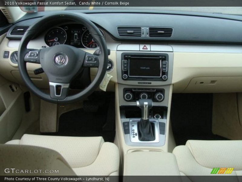 Dashboard of 2010 Passat Komfort Sedan