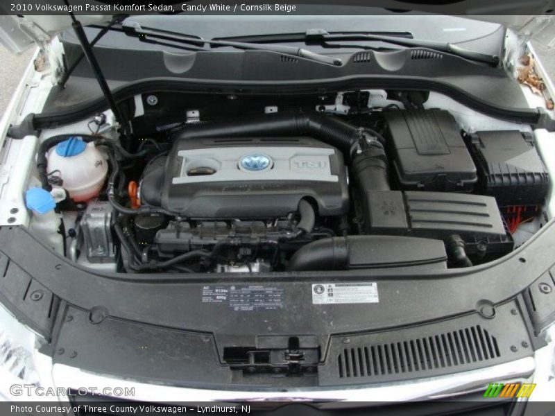  2010 Passat Komfort Sedan Engine - 2.0 Liter FSI Turbocharged DOHC 16-Valve 4 Cylinder